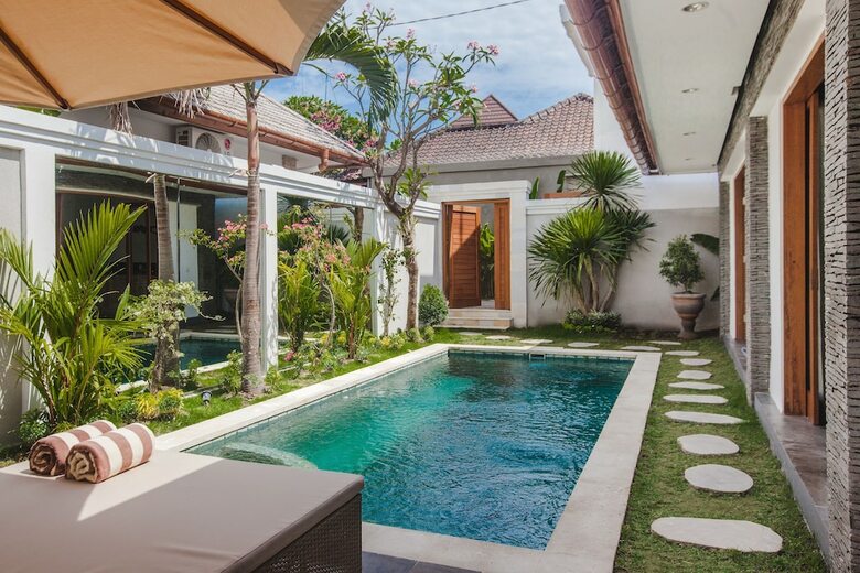 Two Lizards Villas