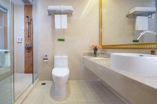 Vienna Hotel (jinzhou Branch)