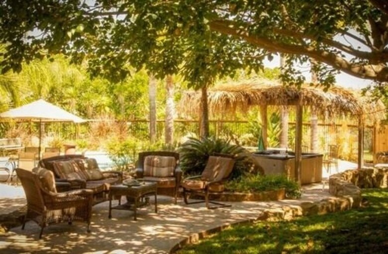Cabana Coral Tree House