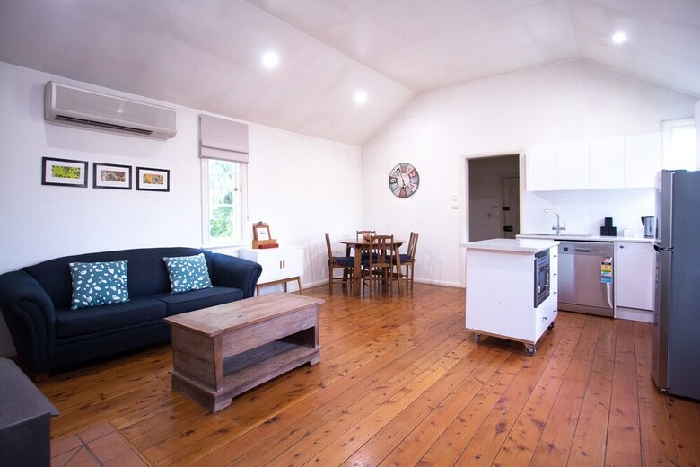 Hotel Stay In Mudgee
