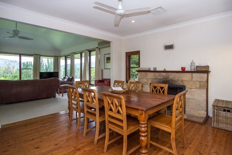 Hotel Stay In Mudgee