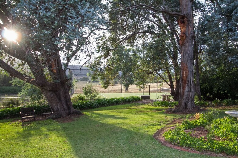 Hotel Stay In Mudgee