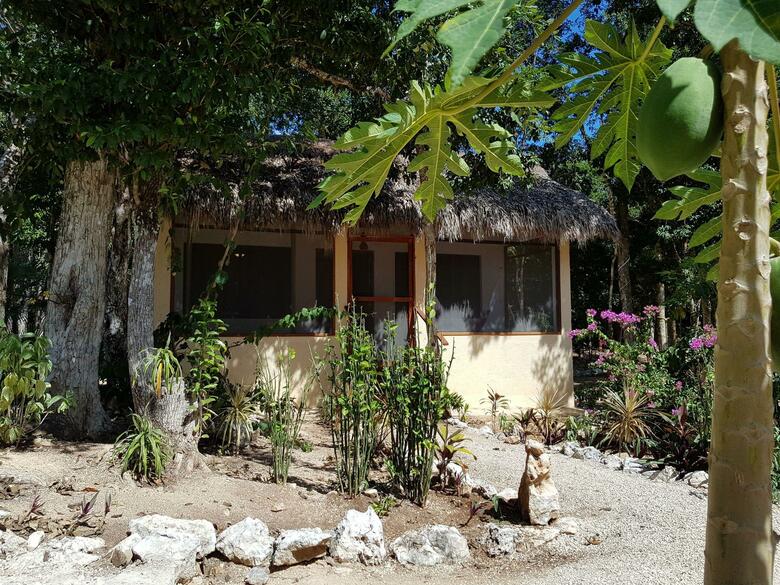 Hotel Maya Eco Village