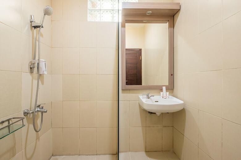 Hotel Oyo 1548 Villa Aleyra