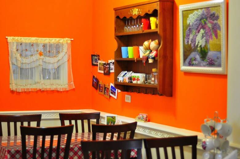 Bed & Breakfast Happy Orange Homestay