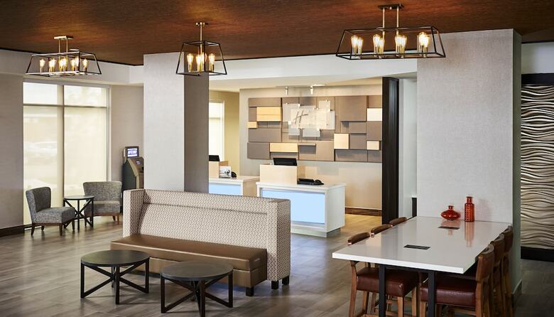 Hotel Holiday Inn Express And Suites Brantford