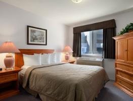 Hotel Super 8 West Kelowna