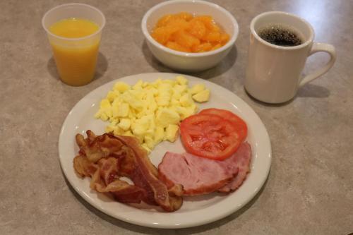 Hotel Perfect Inns & Suites