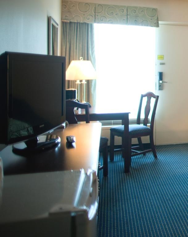Hotel Harbourfront Inn