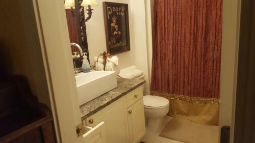 Bed & Breakfast By The Sea Bnb, Sidney Victoria Bc