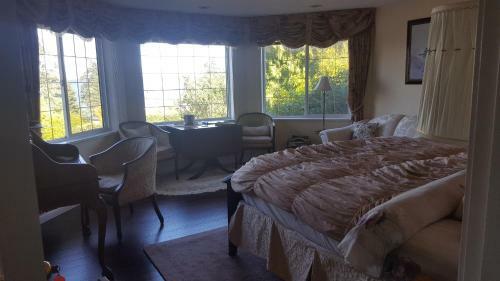 Bed & Breakfast By The Sea Bnb, Sidney Victoria Bc