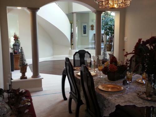 Bed & Breakfast By The Sea Bnb, Sidney Victoria Bc
