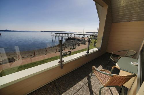 Hotel Sidney Waterfront Inn