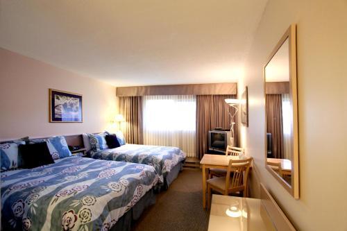 Hotel Sidney Waterfront Inn