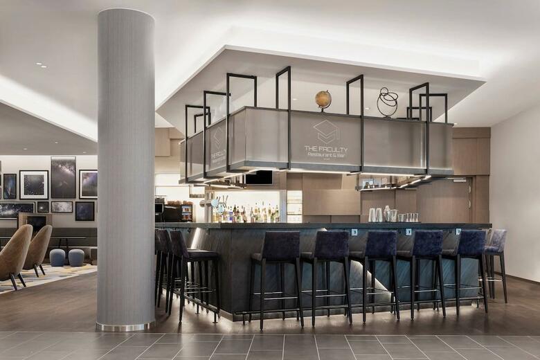 Hotel Courtyard By Marriott Munich Garching