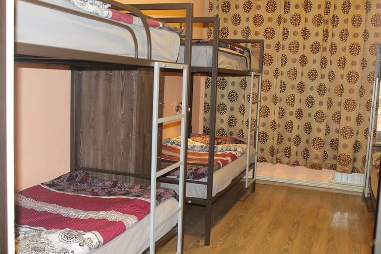 Hostal Old Yerevan Hostel & Tours