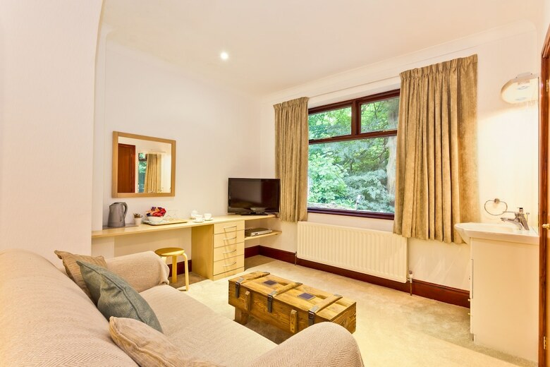 Hotel The Glen Guest House