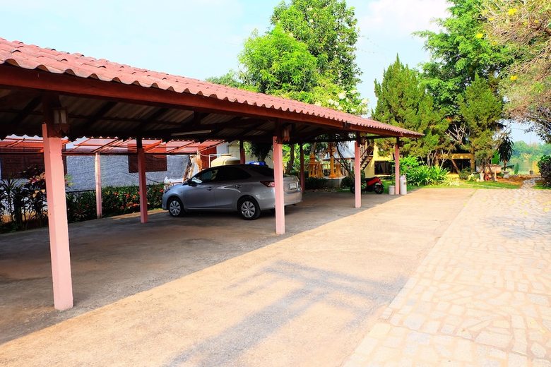Hotel P Resort Riverside