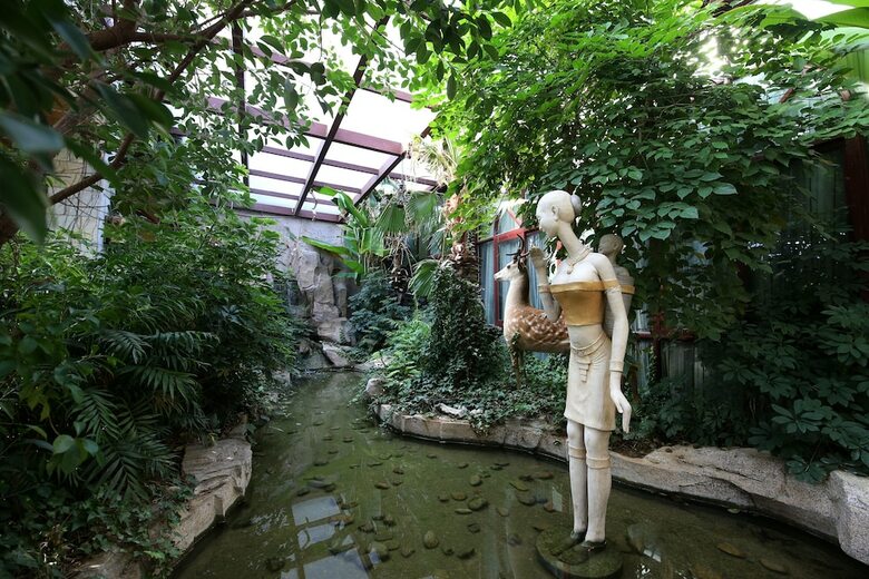 Nanjing John Garden Hotel