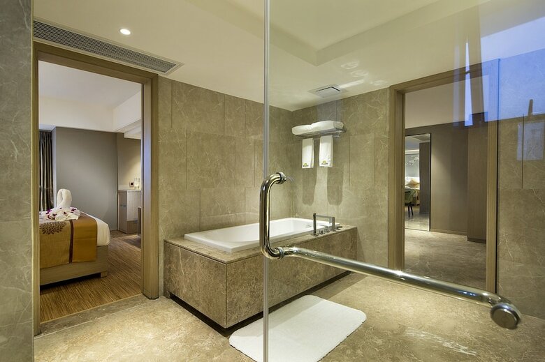 My Holiday International Hotel