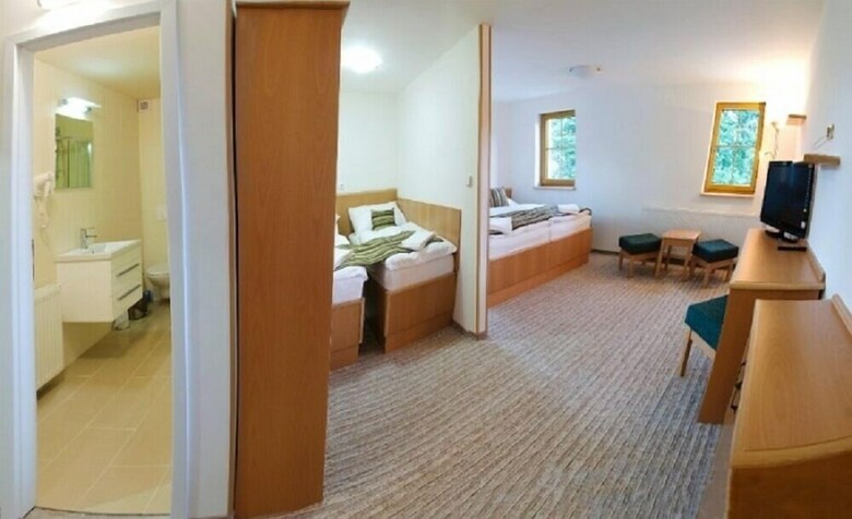 Hotel Partyz�n