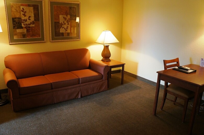 Hotel Americinn By Wyndham Newton