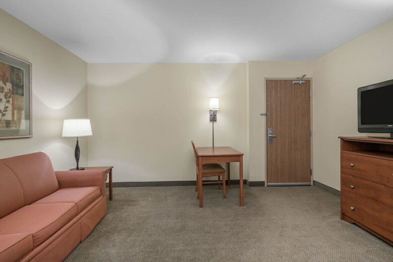 Hotel Americinn By Wyndham Newton