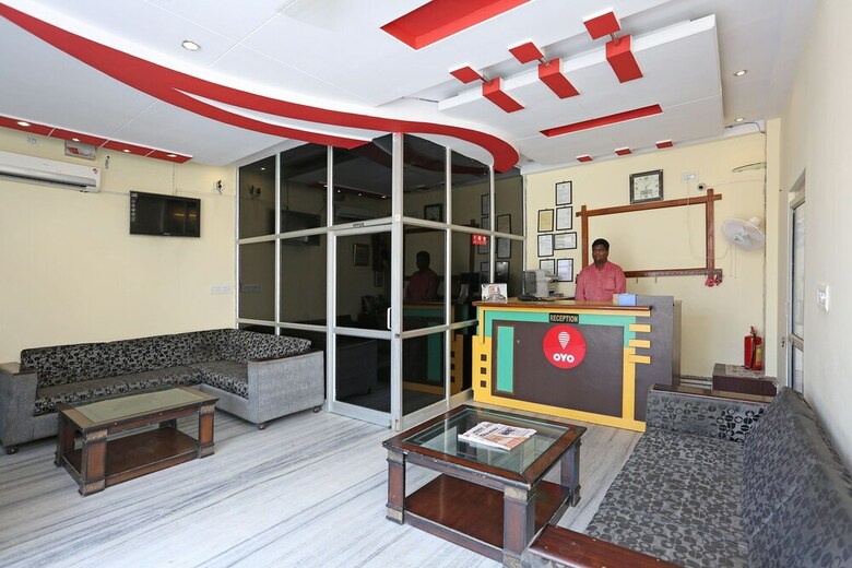 Oyo 9558 Hotel Chhavi Holidays