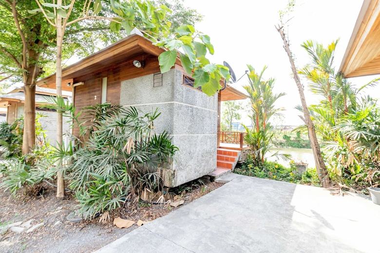 Hotel Khun-nai Garden View Resort