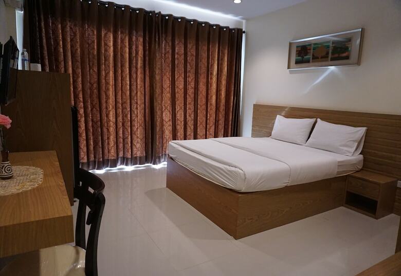 Hotel Lew Residence