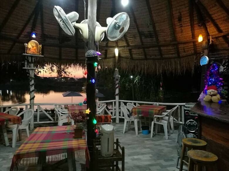 Hotel River Marina Resort