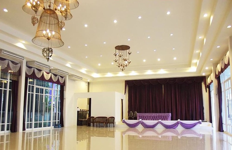 Amonruk  Hotel 2