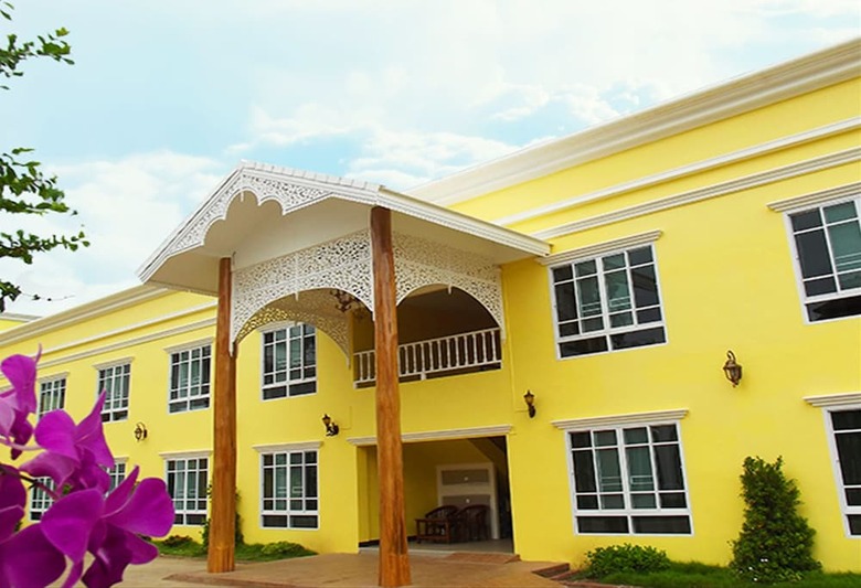 Amonruk  Hotel 2