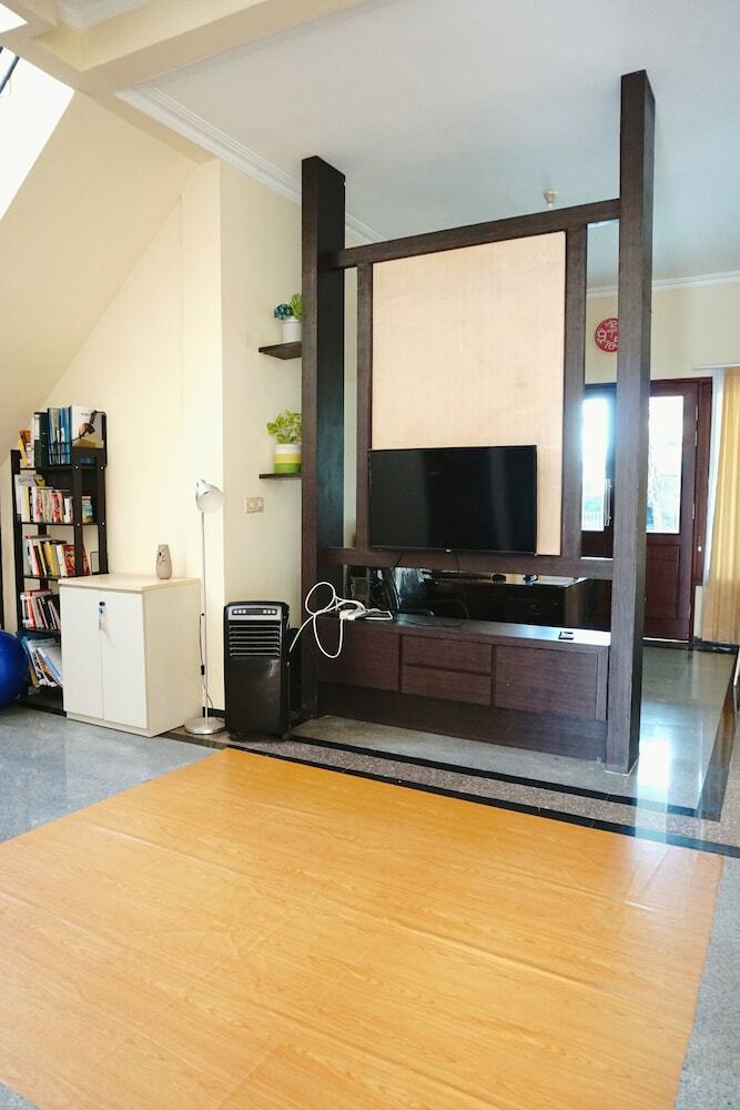 Hotel Green Surabaya Homey