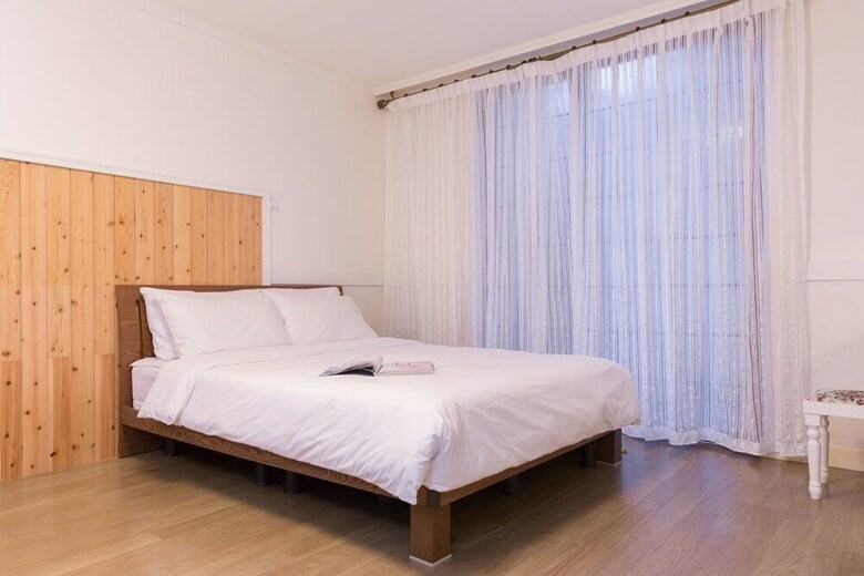 Pension Namchon Full House