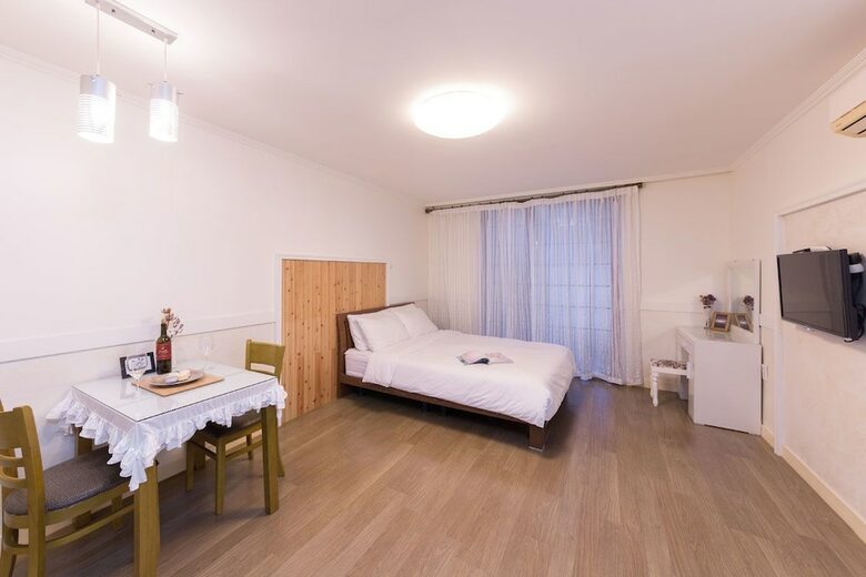 Pension Namchon Full House