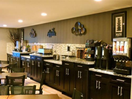 Hotel Western Star Inn & Suites Stoughton