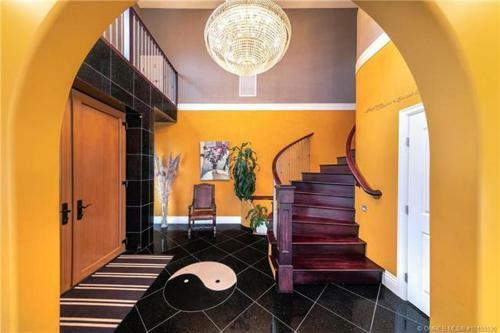 Beach Ave Castle Luxury Vacation Rental