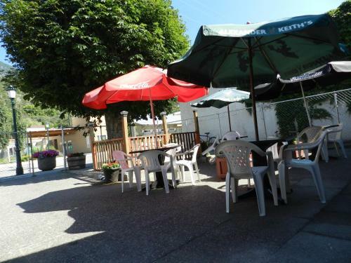 Lytton Hotel