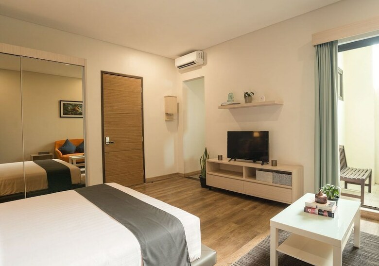 Hotel Treehouse Suites
