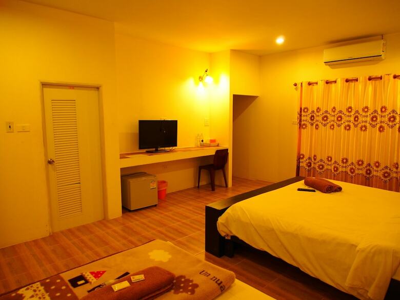 Hotel Aiyara Garden Resort
