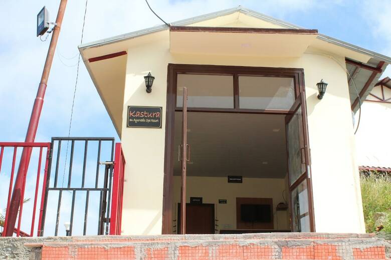 Hotel Kastura - An Ayurvedic Spa Resort