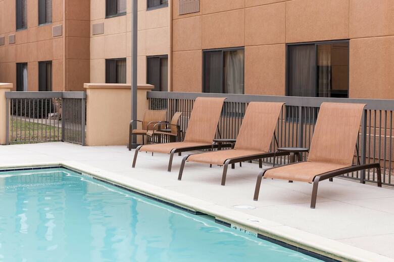 Hotel Courtyard By Marriott Jackson