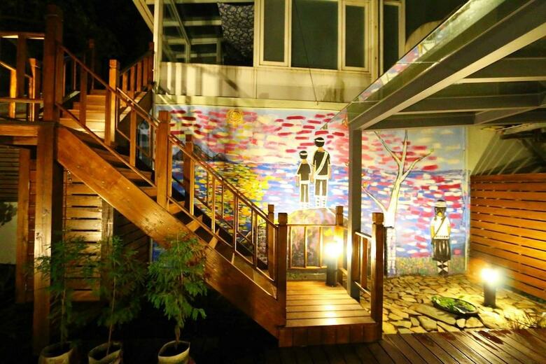 Villa Loha Family Beachside Homestay
