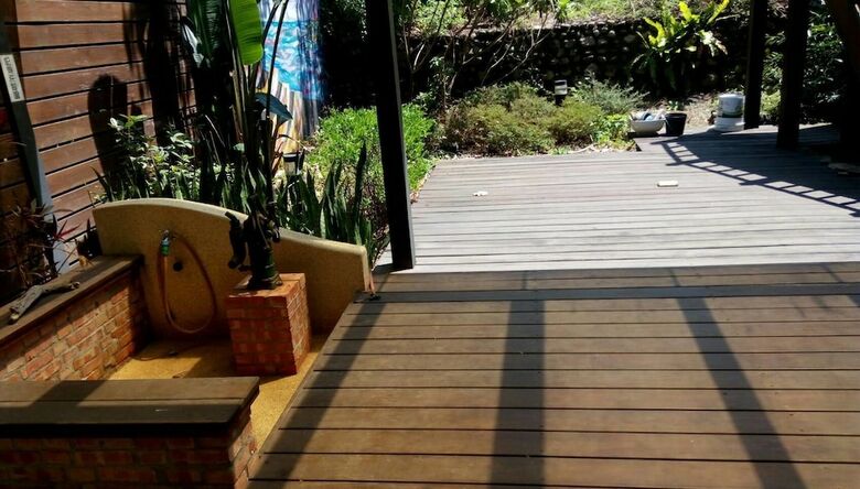 Villa Loha Family Beachside Homestay