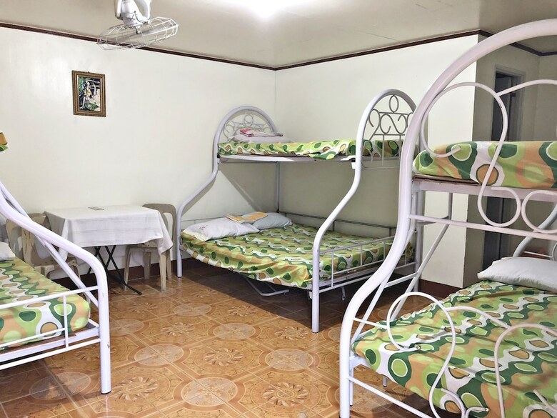 Hotel Mt. Maculot View Resort