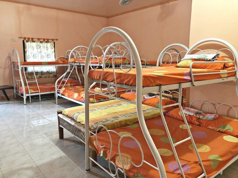 Hotel Mt. Maculot View Resort