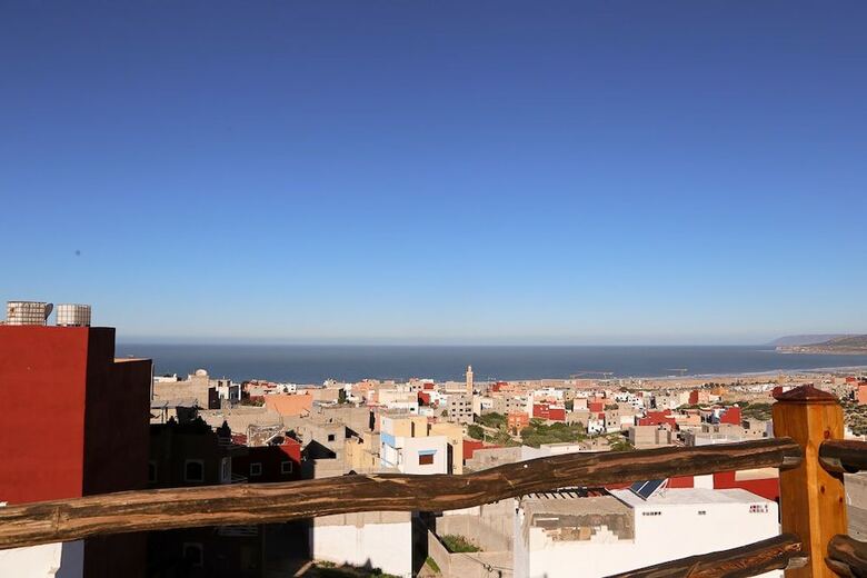 Bed & Breakfast Offshore Surf House Morocco