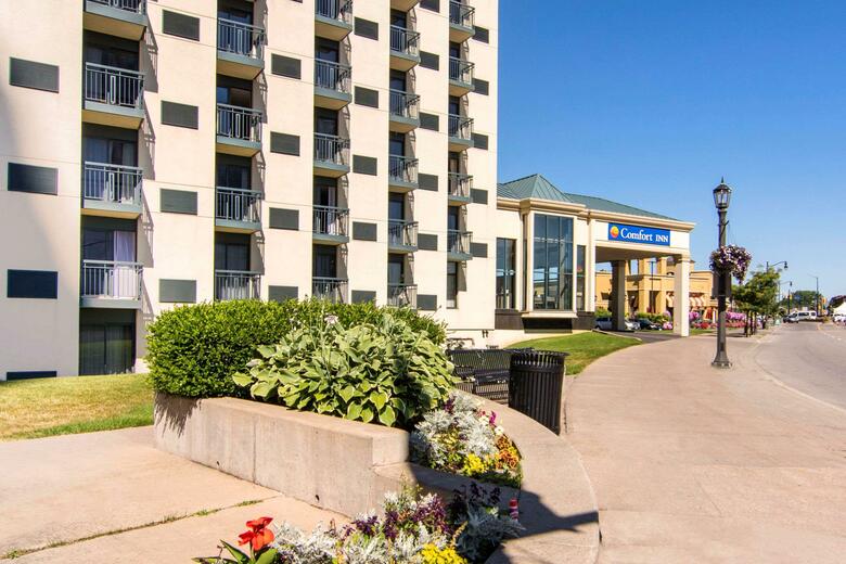 Hotel Comfort Inn Fallsview