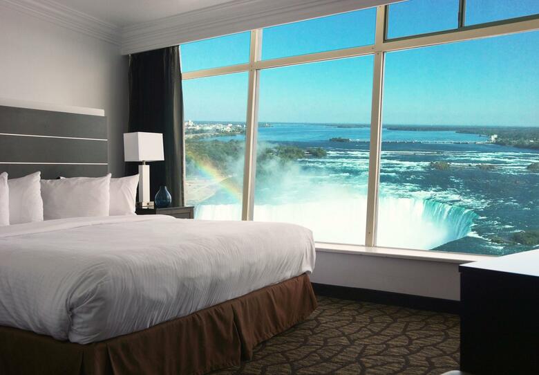 Tower Hotel At Fallsview